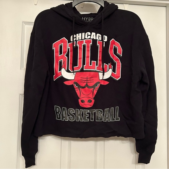 Hybrid Apparel Chicago Bulls Basketball Raw Hem Cropped Women’s Size S Hoodie - Picture 1 of 6